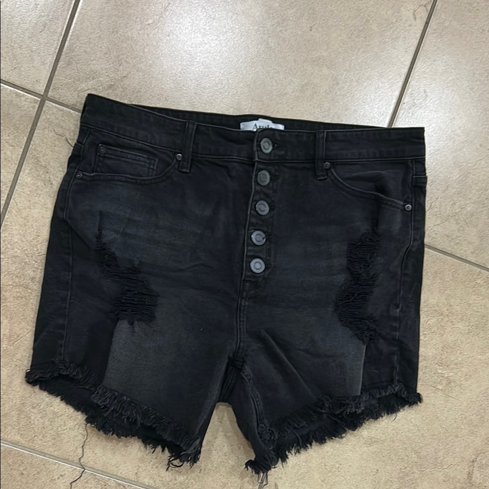 Black Jean Shorts Arula